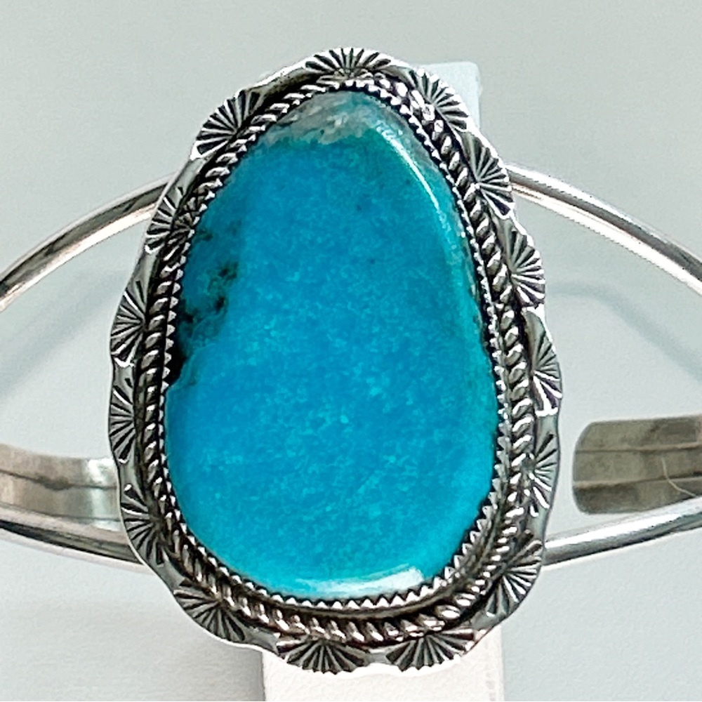 Huge Charlene Robert Little Navajo Turquoise Sterling Silver Cuff Bracelet